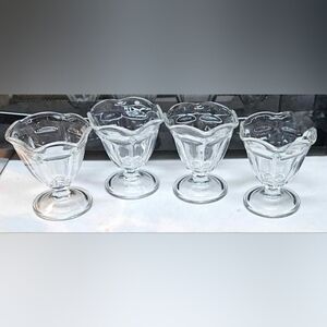 Set of 4 Vintage Anchor Hocking Ice Cream Sundae Dish Footed Dish Heavy